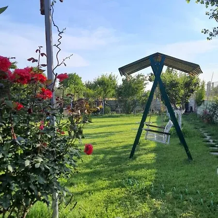 Margjelo - Twin In The Garden Hétvégi ház Shkodra
