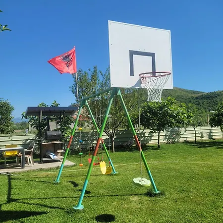 Margjelo's Twin In The Garden Shkoder