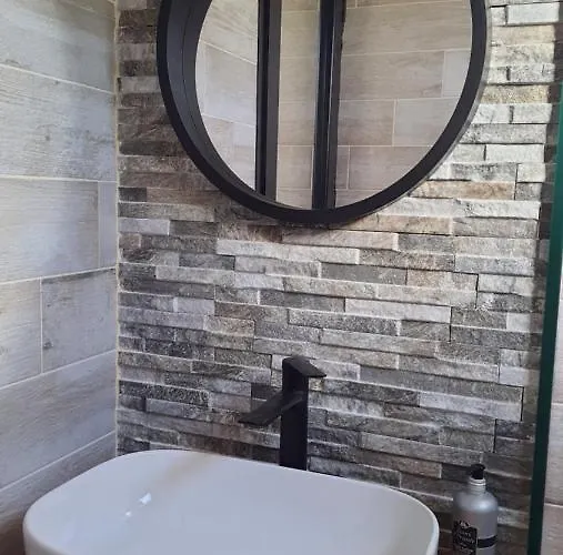 Margjelo's Twin In The Garden Shkodër